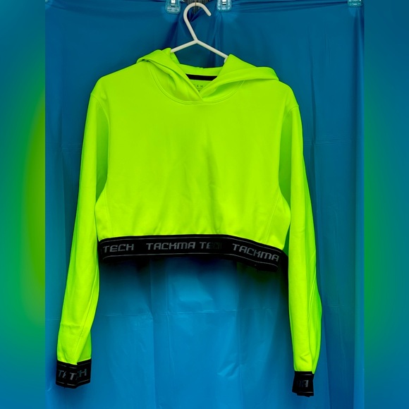 TACMA Tops - NWT Hoodie Chartreuse cropped XS juniors